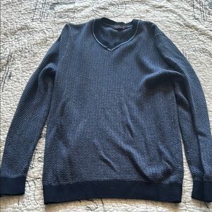 Roundtree & Yorke Blue V-Neck Sweater